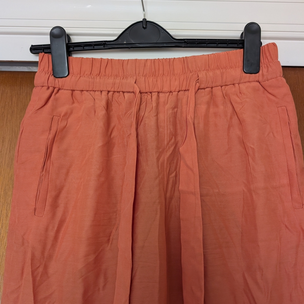 & Other Stories Women's Orange Lightweight Floaty Summer Pants Size 4 - Picture 3 of 8